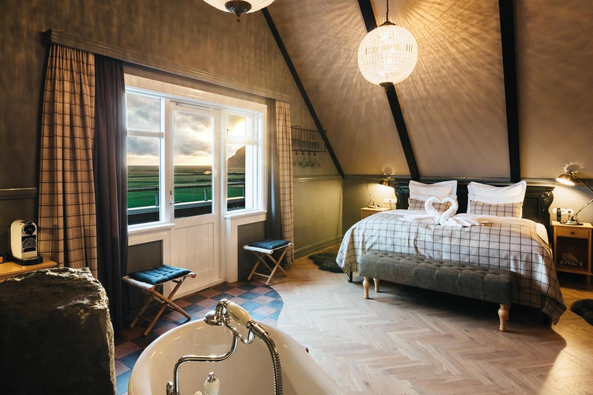 Skalakot Manor Hotel Хвольсвёдлюр Экстерьер фото